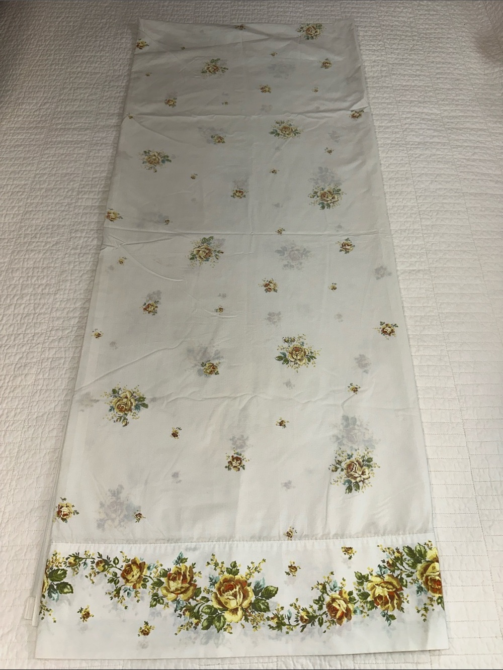 Wondercale by Springmaid Double Flat Sheet Floral Cotton Cream Yellow Rose Print